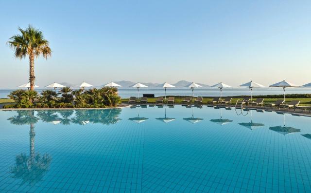 Neptune Luxury Resort
