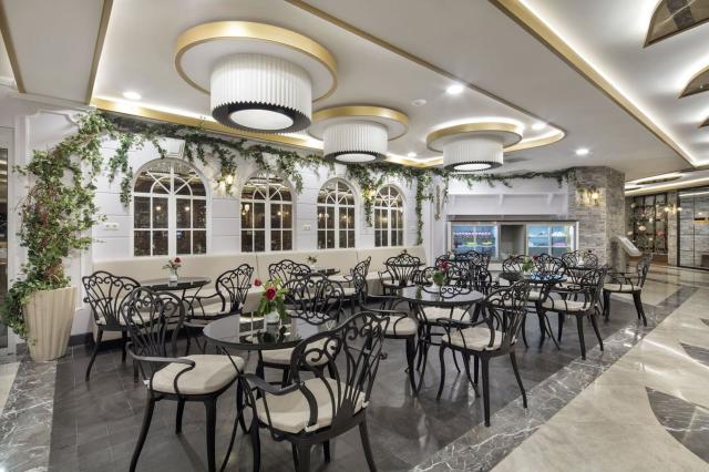 Saphir Hotel And Villas