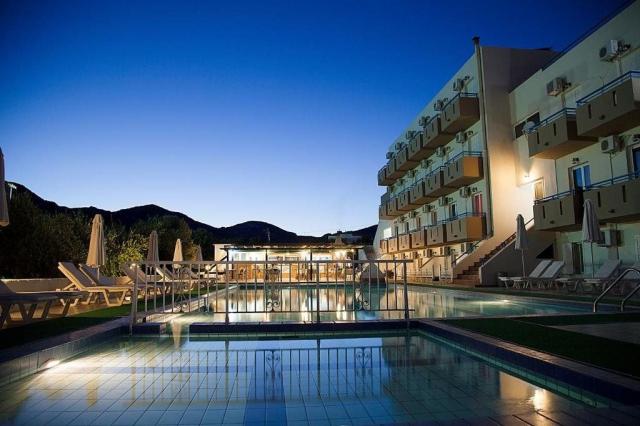 Athinoula Hotel
