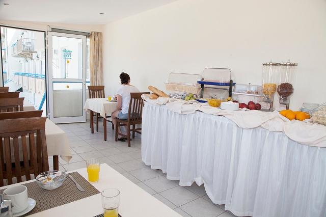 Athinoula Hotel