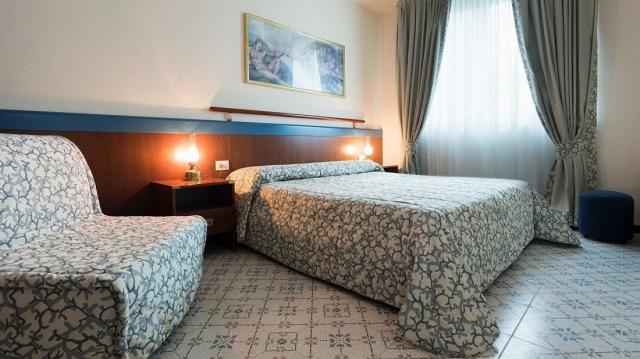 Aparthotel Holiday