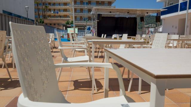 Riviera Hotel