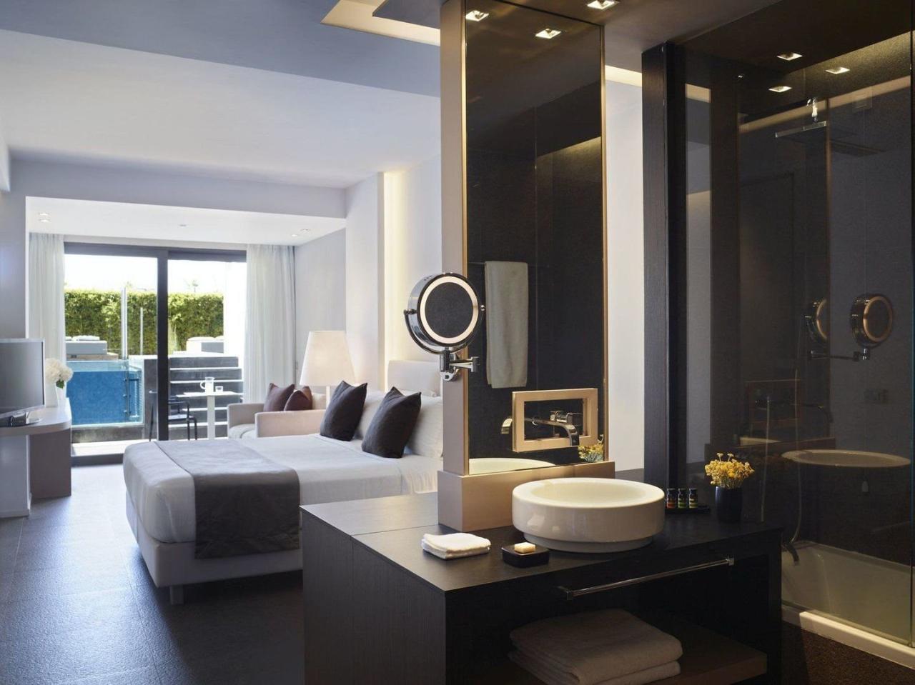 Aqua Blu Boutique Hotel and Spa