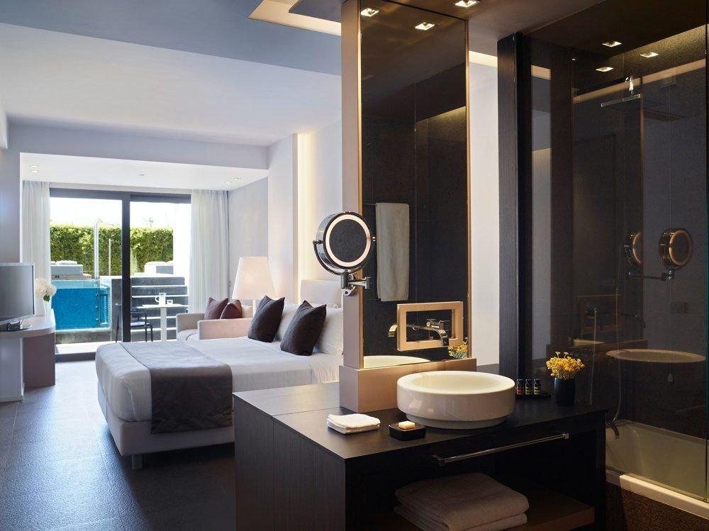 Aqua Blu Boutique Hotel and Spa