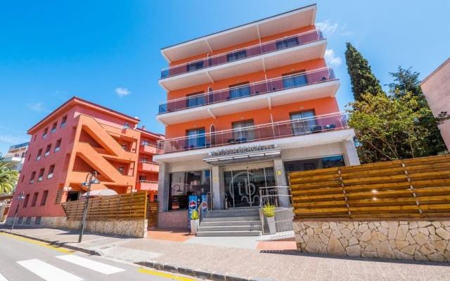 Tossa Beach / Tossa Center