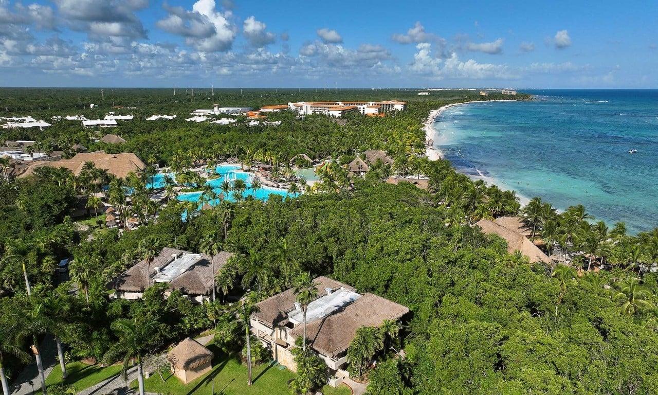 Grand Palladium Colonial Resort & Spa
