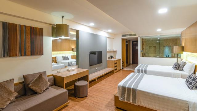 Phuket Graceland Resort & Spa