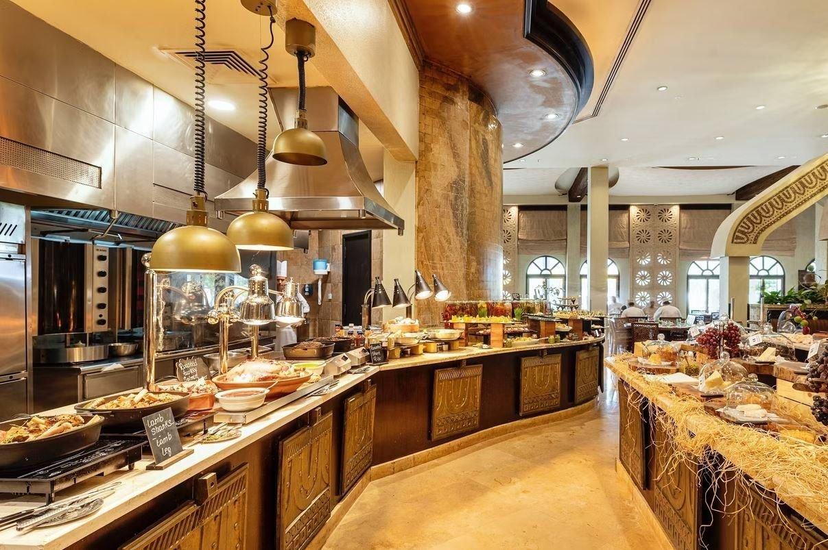 Hotel Sharq Village & Spa by Ritz-Carlton