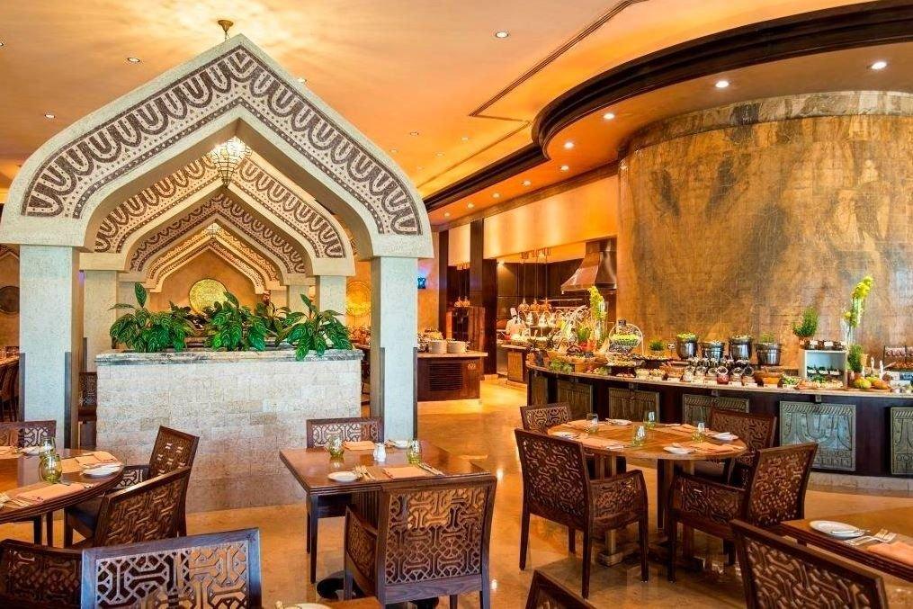 Hotel Sharq Village & Spa by Ritz-Carlton