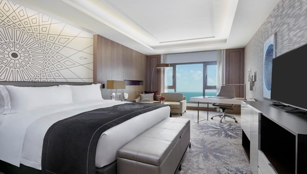 Hotel Intercontinental Doha Beach & Spa