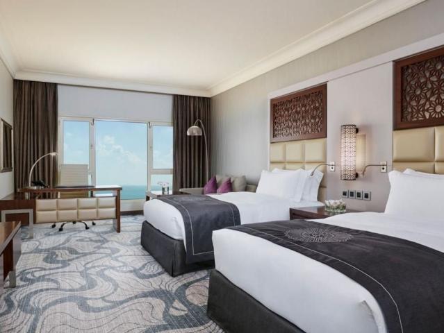 Hotel Intercontinental Doha Beach & Spa