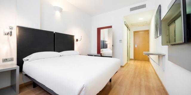 Hotel Ilunion Aqua 3