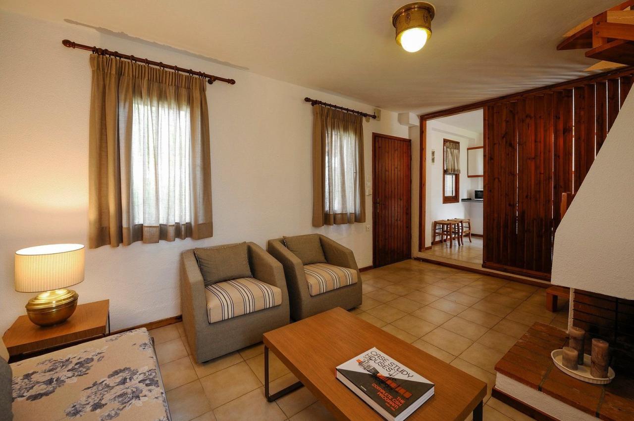 Trikorfo Beach Villas