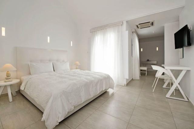 Cavo Bianco Hotel