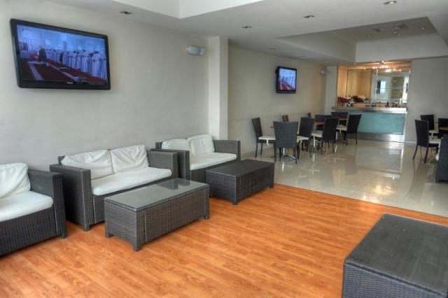 Plaza Regency Hotel