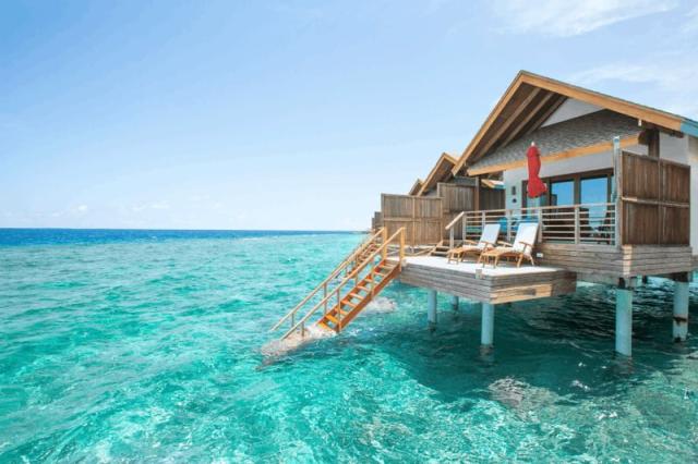 Reethi Faru Resort