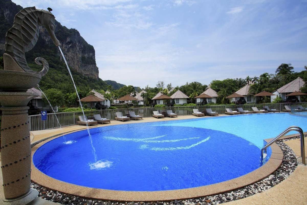 Hotel Peace Laguna Resort & Spa