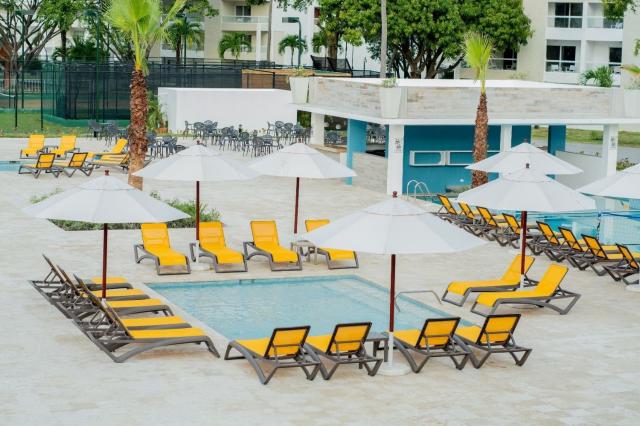 Emotions an Expression of Hodelpa Playa Dorada
