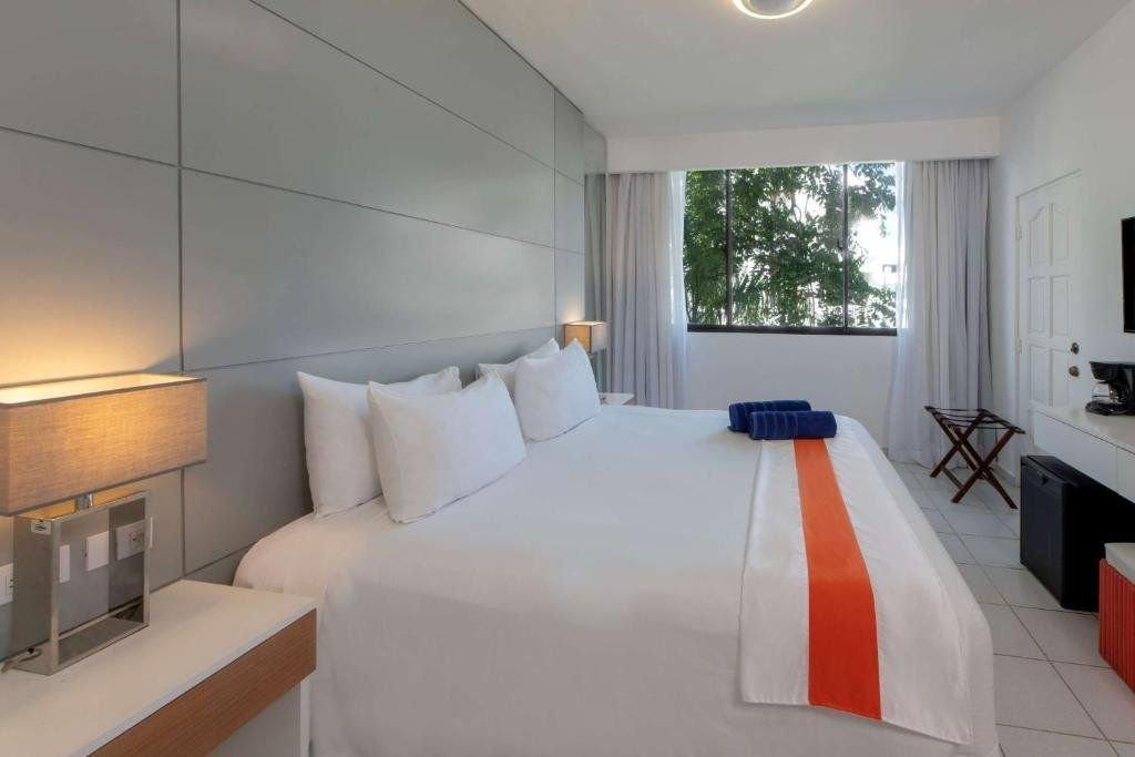 Viva Heavens by Wyndham