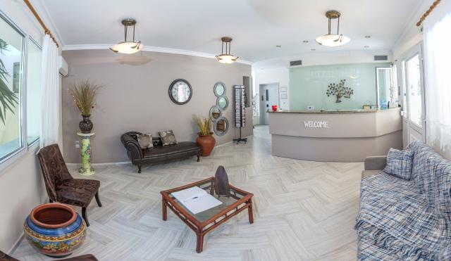 Aliki Hotel
