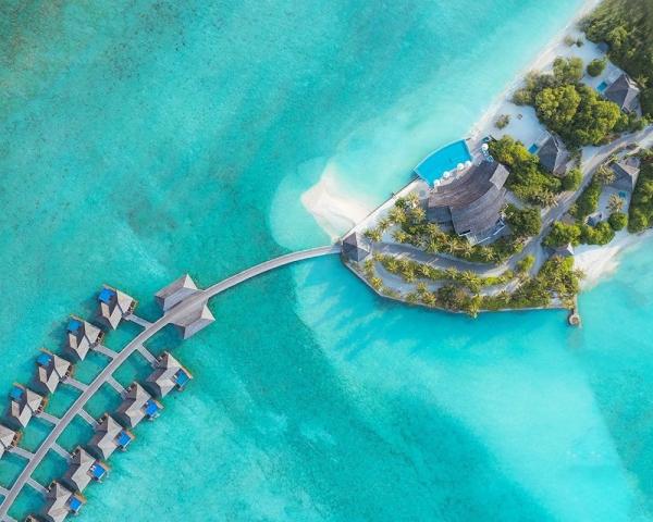 Hideaway Beach Resort & Spa Maldives