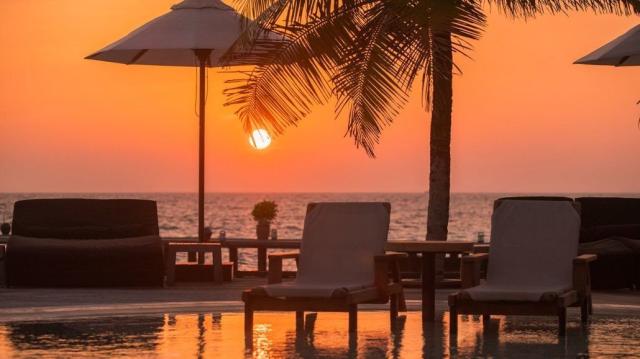 Komandoo Island Resort & Spa