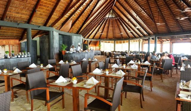 Komandoo Island Resort & Spa