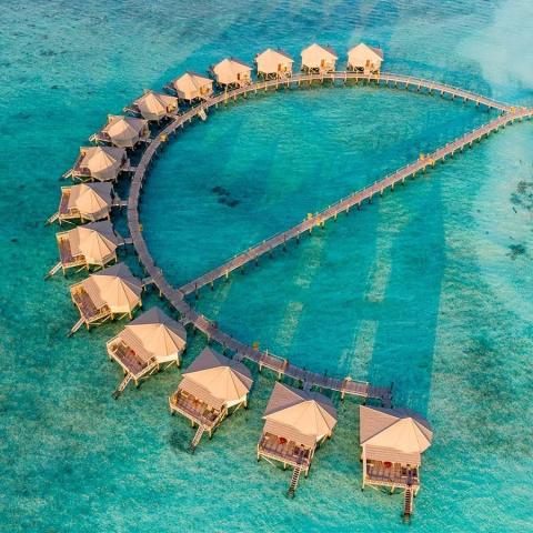 Komandoo Island Resort & Spa