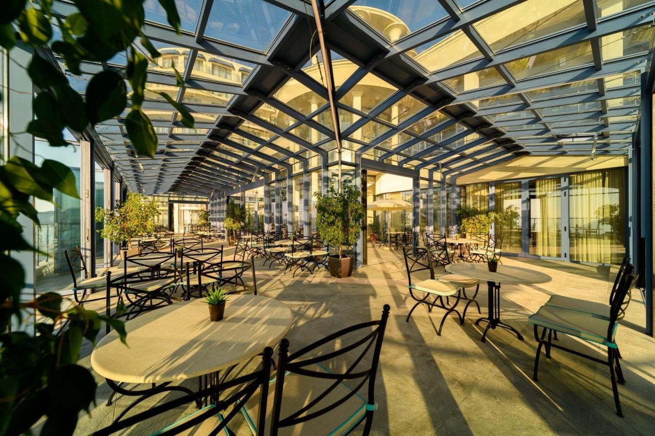Hotel Azalia