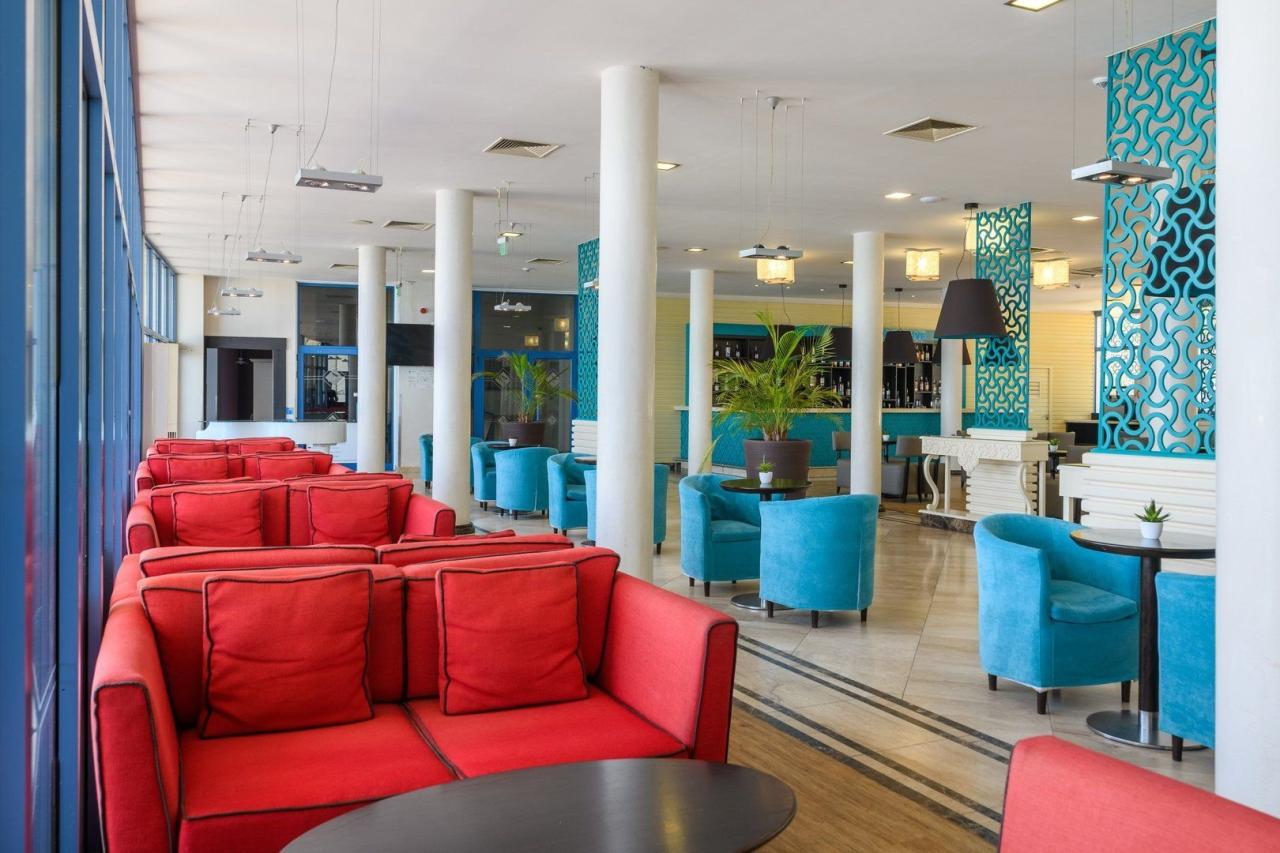 Hotel Azalia