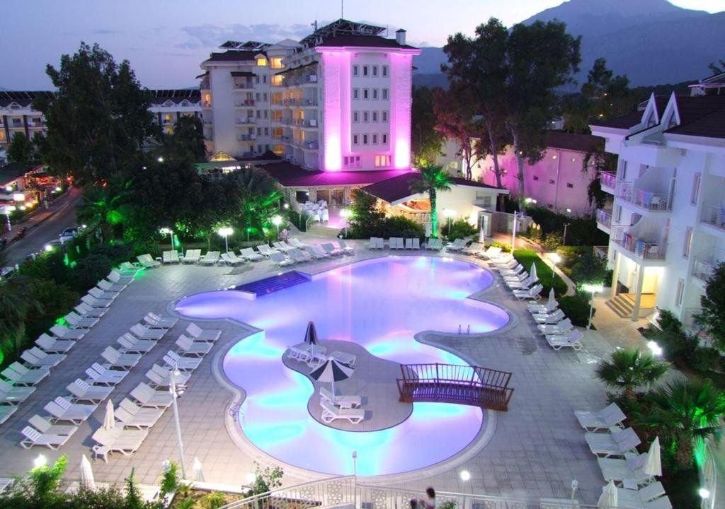 Hotel Grand Mir´Amor