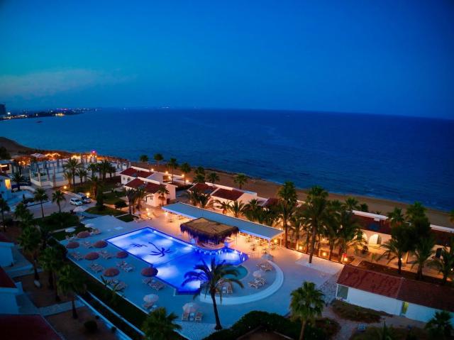 Hotel Long Beach Resort