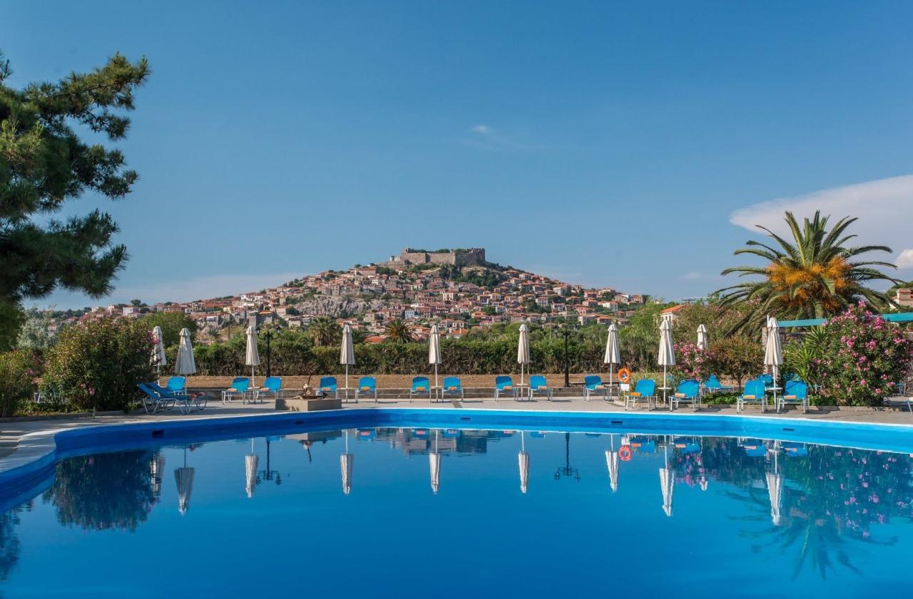 Delfinia hotel & bungalows