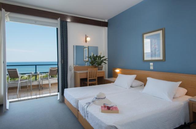 Hotel Delfinia