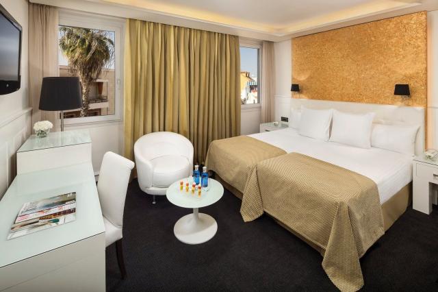 Hotel Gran Melia Colon