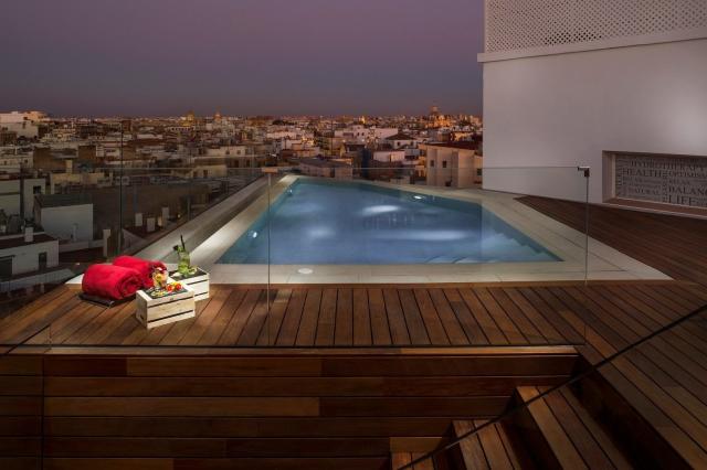 Hotel Gran Melia Colon