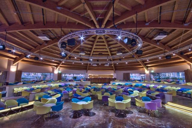 Db Seabank Resort and Spa