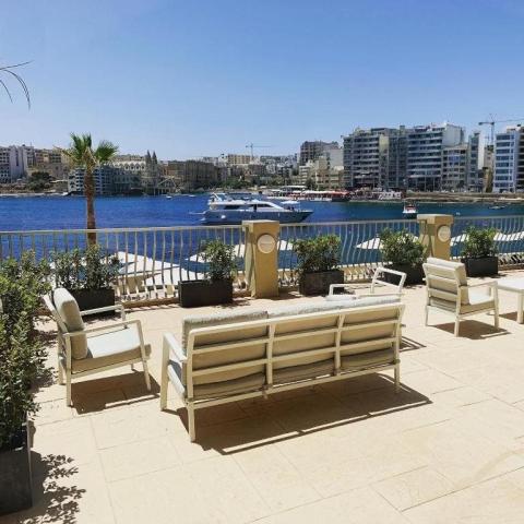 Cavalieri Art Hotel