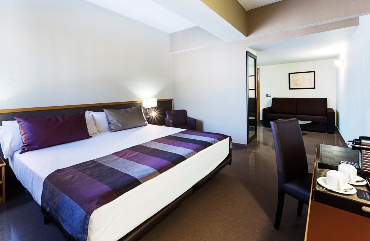 Hotel Catalonia Giralda
