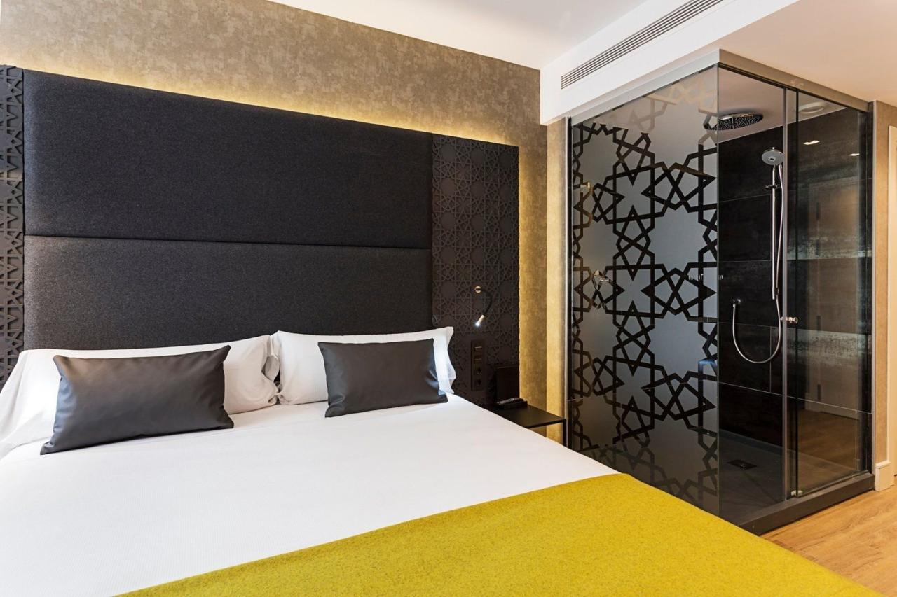 Hotel Catalonia Giralda