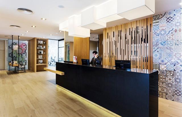 Hotel Catalonia Giralda