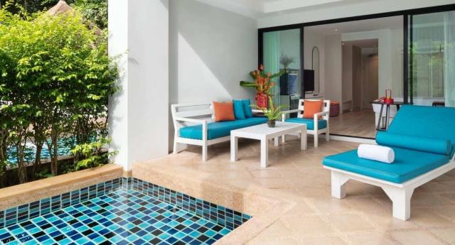 Avani pool access