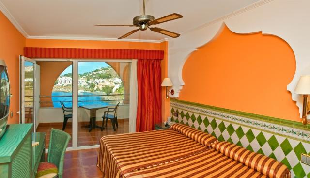 Playacalida SPA