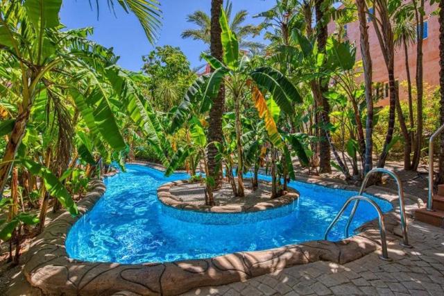 Playacalida SPA