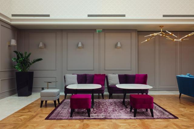 Hotel Astor Garden
