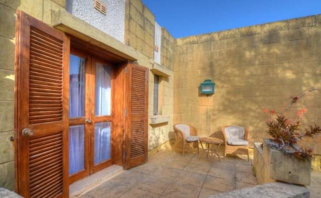 Ta' Cenc Hotel