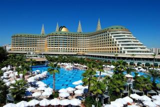Orient Express & Hotel Delphin Imperial