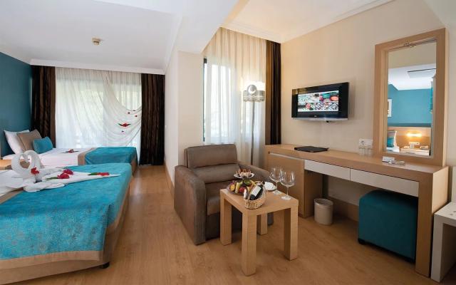 Hotel Limak Limra