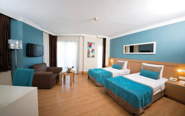 Hotel Limak Limra