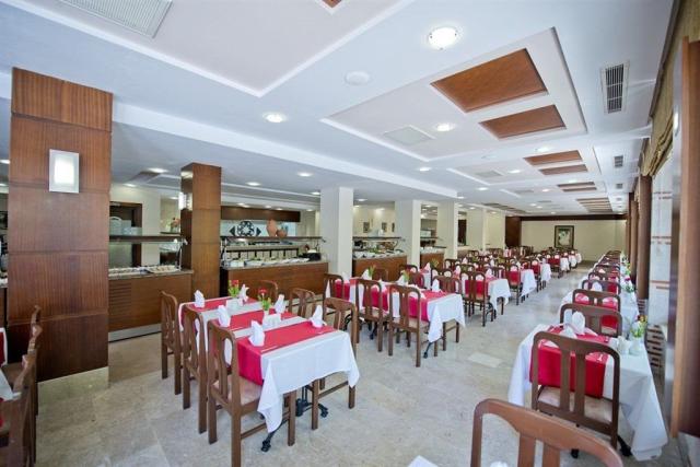 Hotel Trendy Side Beach